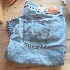 Women’s Levi’s Low Pro Jeans
